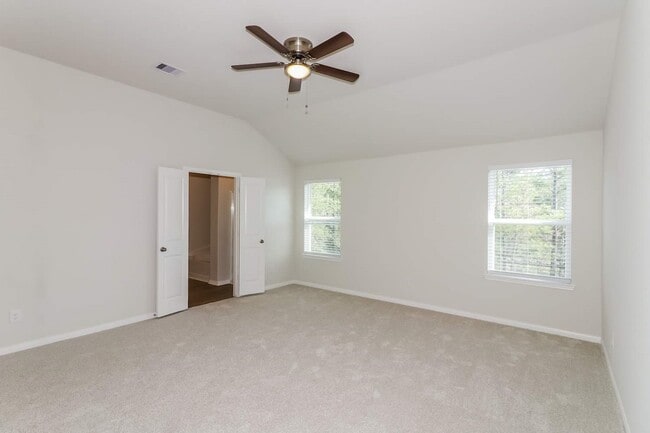 Building Photo - 8204 Sunberry Shadow Dr