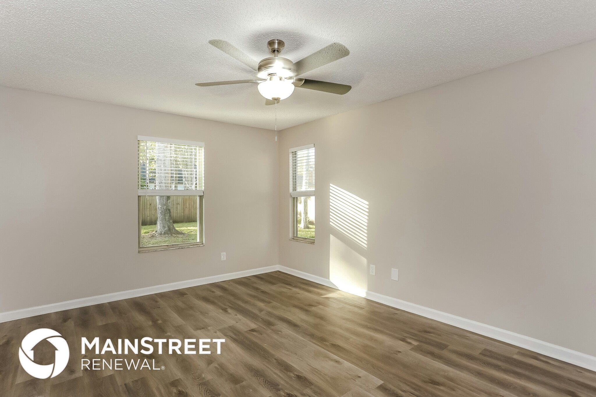 Building Photo - 2016 Avila Way