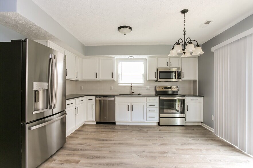 Building Photo - 3134 Stoudt Pl