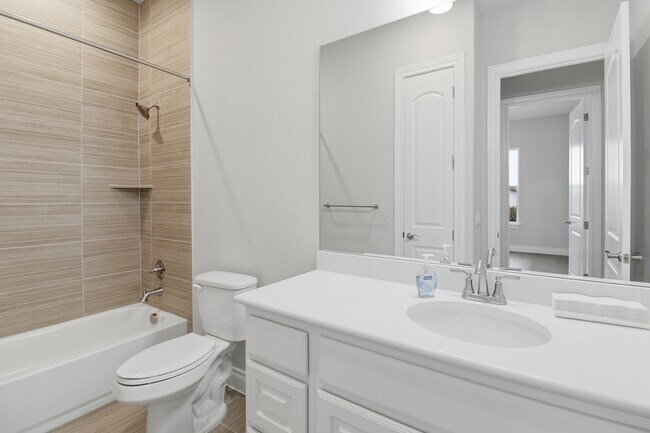 Building Photo - 138 Rivalto Dr