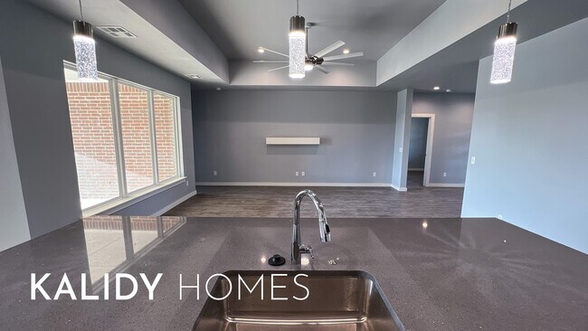 Building Photo - 102 Olde Ml Rd