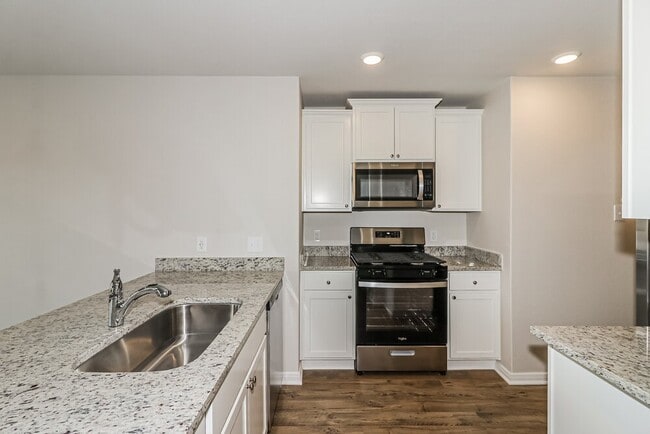 Building Photo - 409 San Miguel Crk Dr