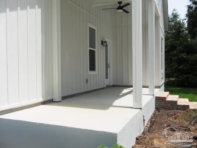 Building Photo - 3003 E Blount St