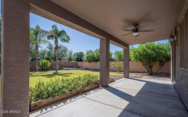 Building Photo - 1863 E Flintlock Way