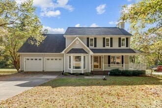 Building Photo - Beautiful 4 Bedroom/ 2 Story Home