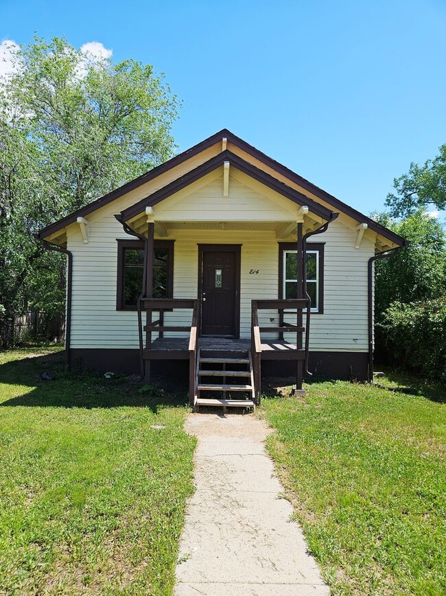 Primary Photo - 4 BED | 1 BATH | SINGLE-FAMILY | NORTH | R...