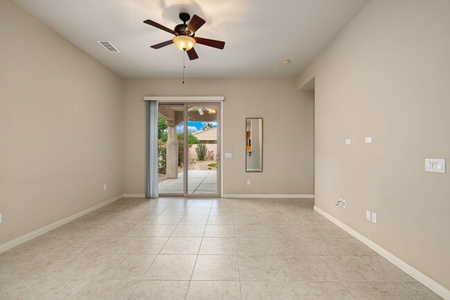 Building Photo - 81648 Avenida De Musica