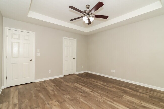 Building Photo - 236 Arrowhead Dr