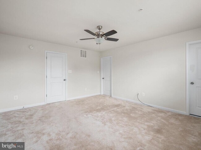 Building Photo - 43706 Winterberry Wy