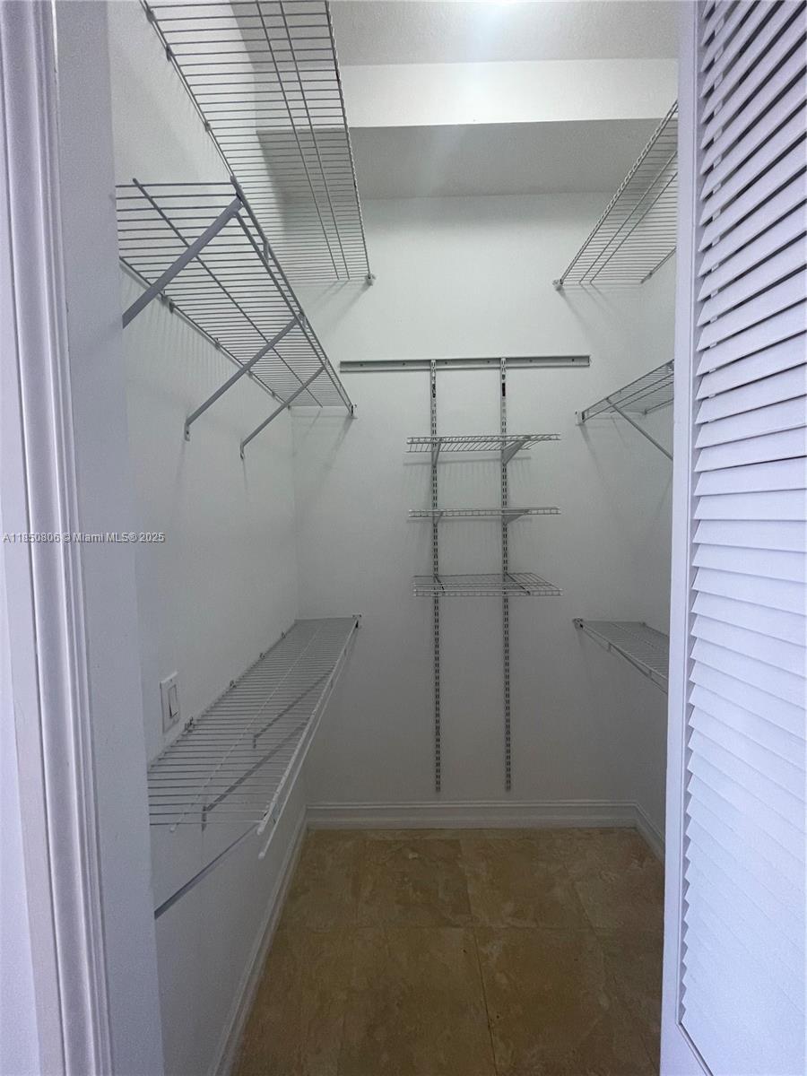 Building Photo - 1805 Ponce de Leon Blvd