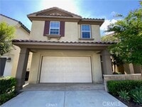 Building Photo - 825 Parisa Pl