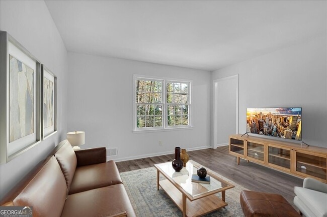 Building Photo - 2080 Bluffton Way