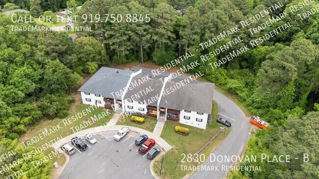 Building Photo - 2830 Donovan Pl