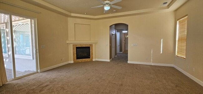 Building Photo - 5 Bed 4 bath 3 car garage Southwest Vistas FOR RENT