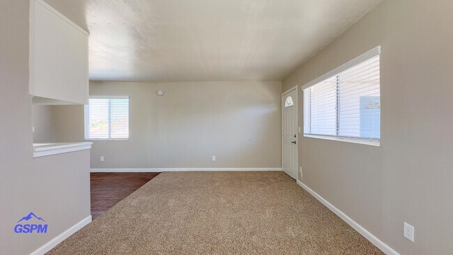 Interior Photo - Fairmount Ave Apartments