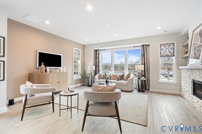 Building Photo - 4300 Dominion Frst Cir