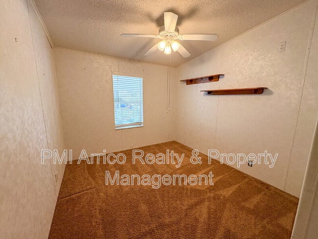 Building Photo - 3505 Meteor Pl