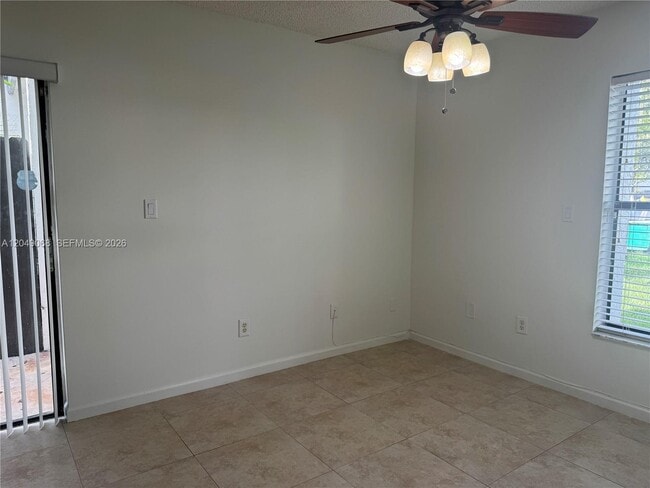 Building Photo - 15054 SW 127th Pl