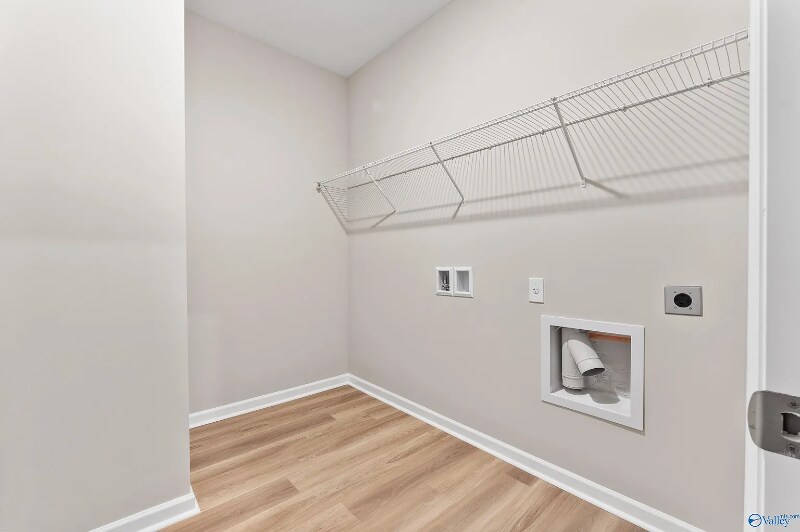 Building Photo - 117 Evergreen Ml Ln