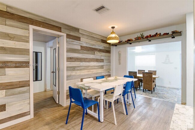 Building Photo - Grant Street, Hollywood, FL 33021 - 3 BR 2 BA house