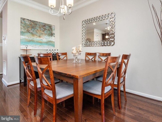 Building Photo - 1047 Ironwood Ln