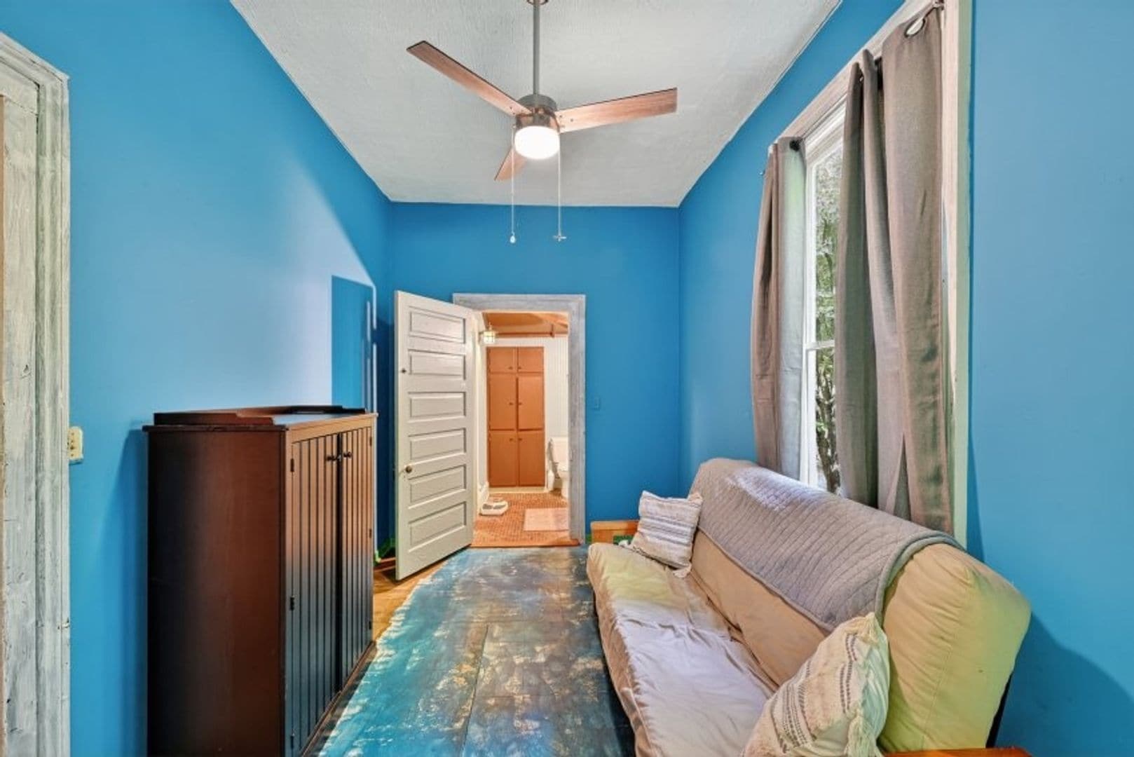 Building Photo - 1455 E Broad St