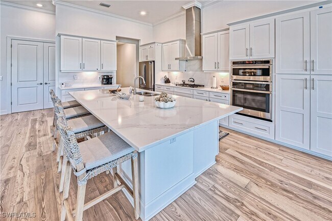Building Photo - 18460 WildBlue Blvd