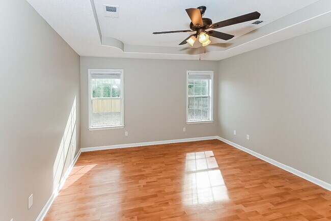 Building Photo - 1236 Biloxi St