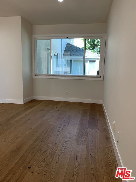 Building Photo - 1219 N Crescent Heights Blvd