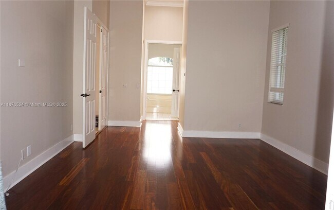 Building Photo - 2524 Eagle Run Ct