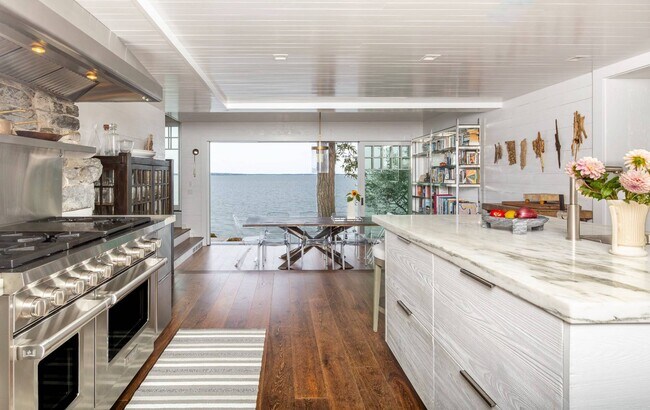 Building Photo - 21 Rawson Rd