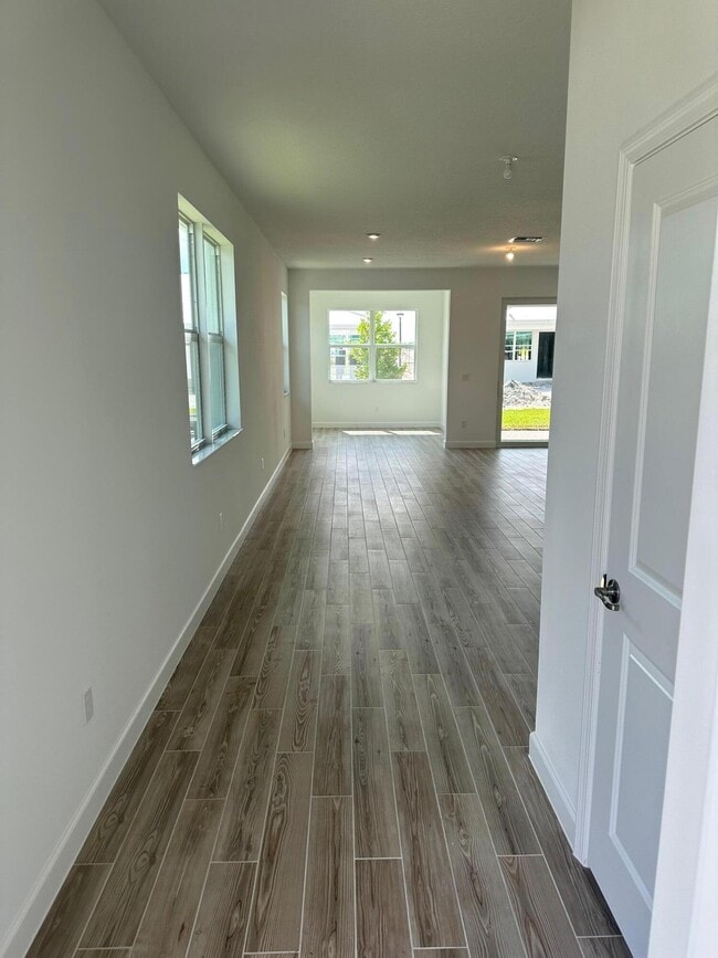 Building Photo - 12167 SW Viridian Blvd