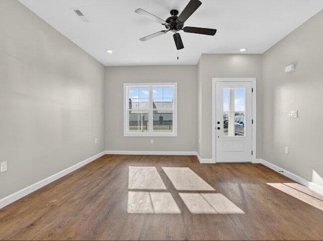 Building Photo - 104 Joiner Ave