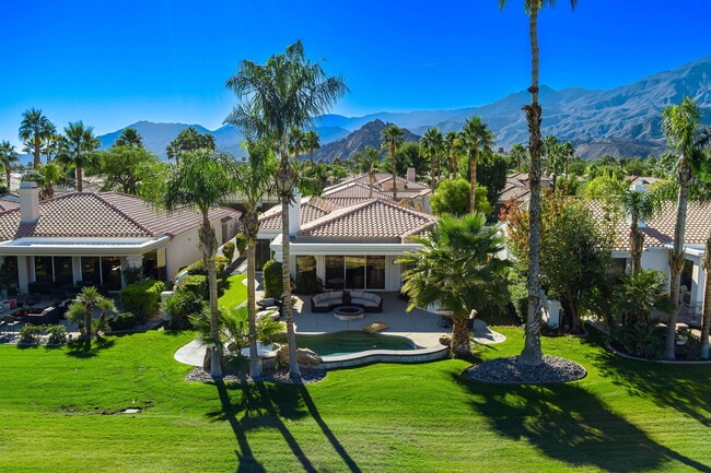 Primary Photo - 80080 Riviera