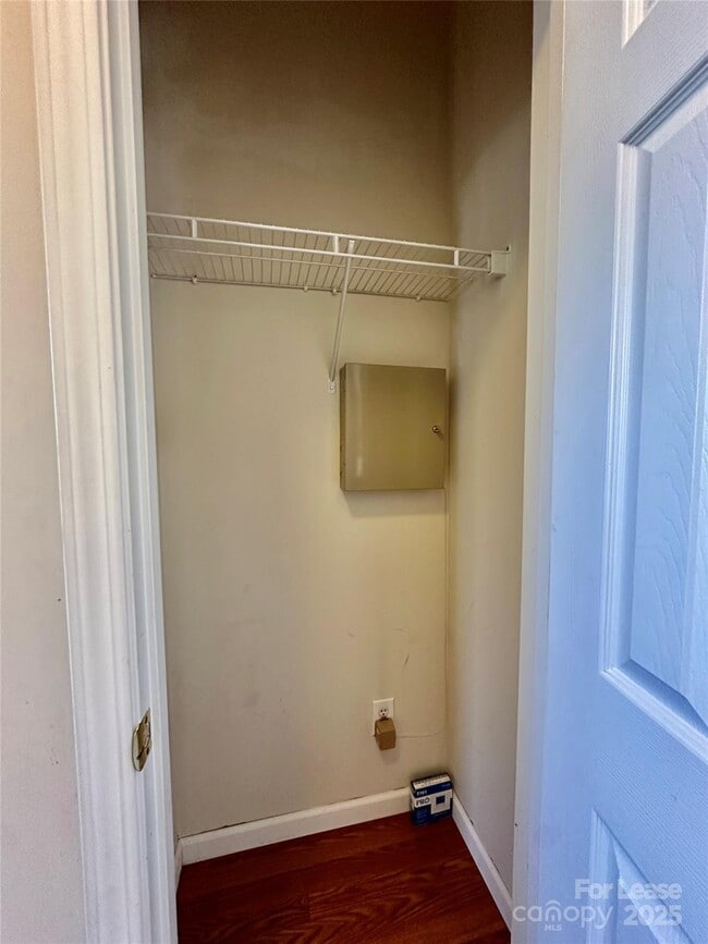 Building Photo - 14119 Eldon Dr