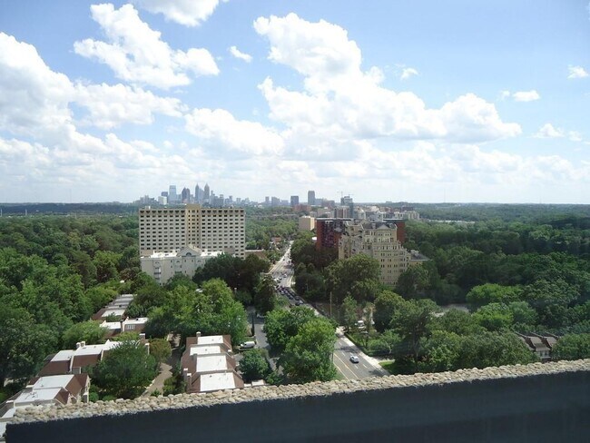 Building Photo - 2575 Peachtree Rd