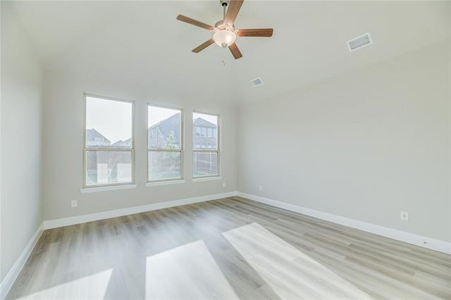 Building Photo - 2121 Sumard Dr