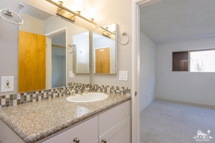 Building Photo - 12260 Redbud Rd