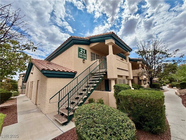 Building Photo - 8410 Eldora Ave
