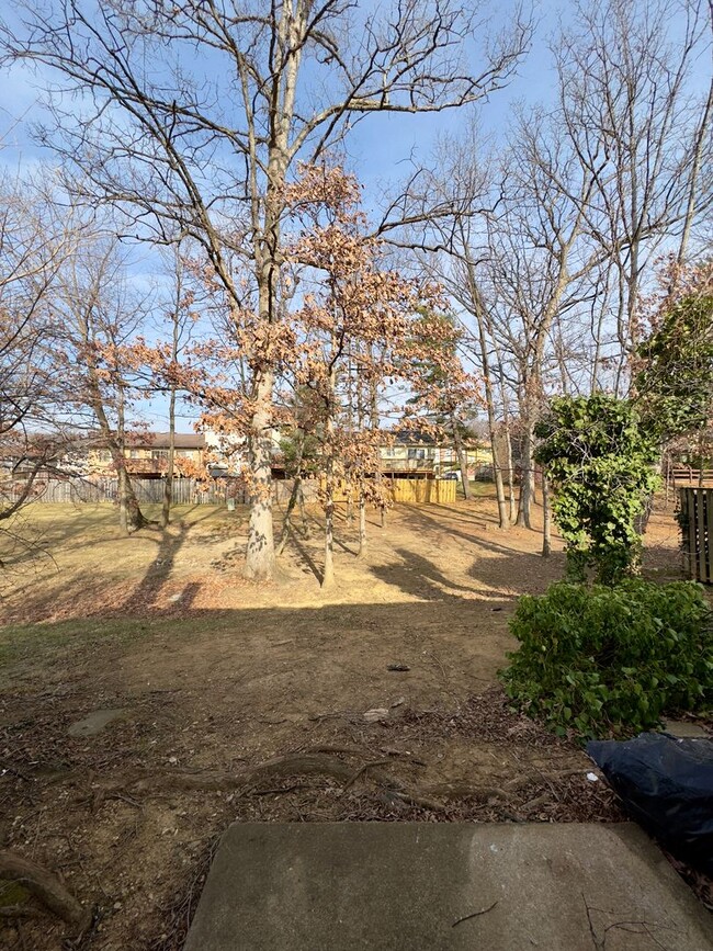 Building Photo - Charming 2 Bedroom/1.5 Bathroom Home in Randallstown, MD!