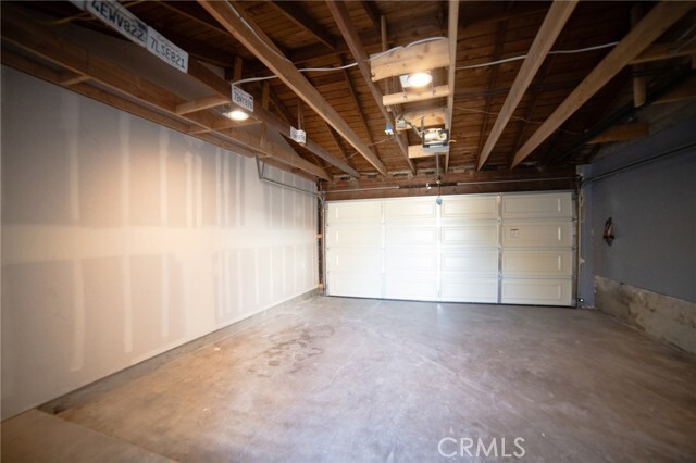 Building Photo - 4385 Kingsley St