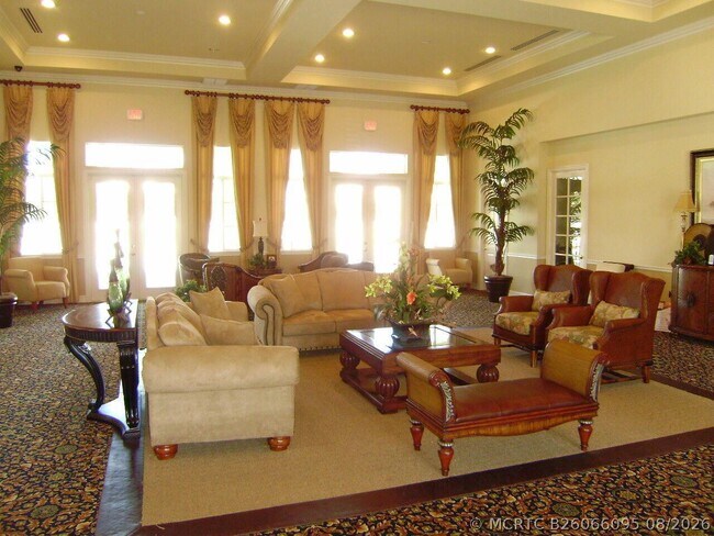 Building Photo - 2026 Nassau Dr