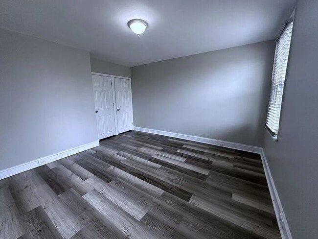 Building Photo - 3 Bedroom Detached Home