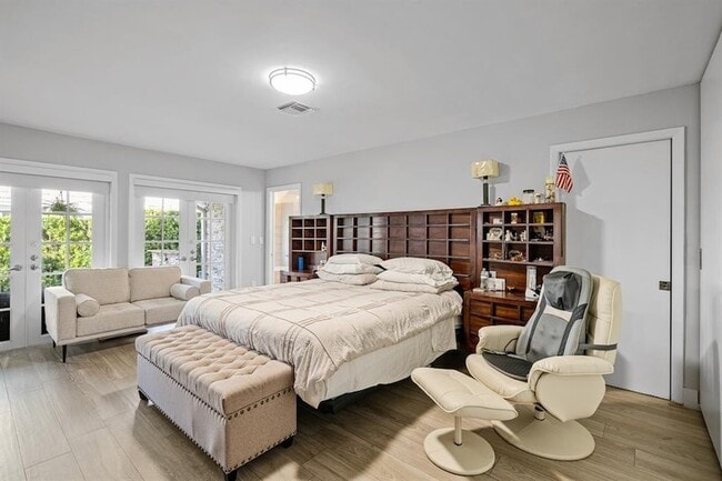 Building Photo - 9937 NW 47th Terrace