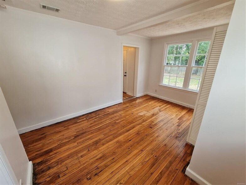 Building Photo - 2113 Brewton St