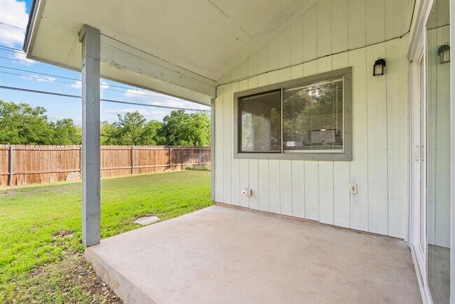 Building Photo - 7505 St Amant Pl