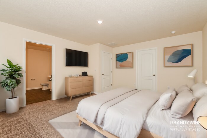 Building Photo - 250 Falcon Ridge Rd