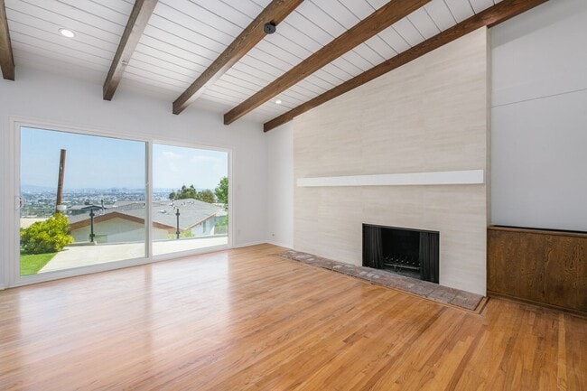 Building Photo - 4413 Don Felipe Dr