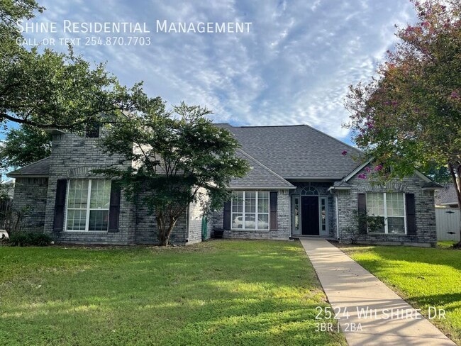 Building Photo - 2524 Wilshire Dr