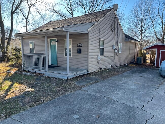 Building Photo - 807 Clinkscales Rd